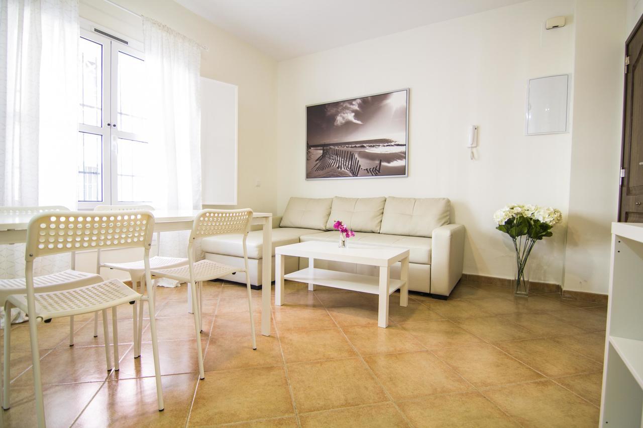 Apartamentos Centro 2 El Puerto El Puerto de Santa María Kültér fotó